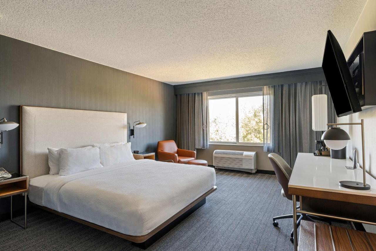 Sonesta Select San Ramon Hotel Екстериор снимка