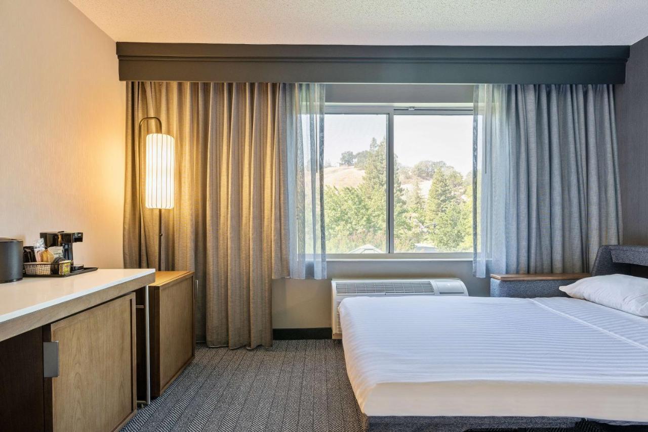 Sonesta Select San Ramon Hotel Екстериор снимка